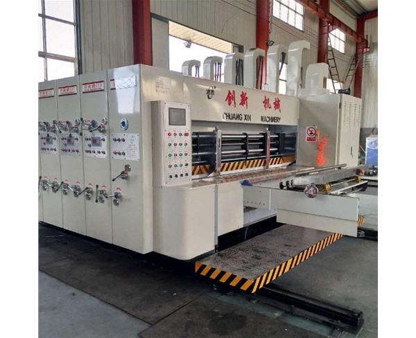 紙箱(xiang)生産車間(jian)