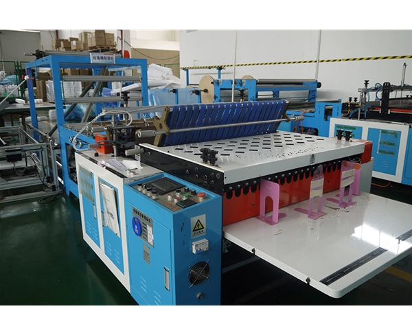 珍珠(zhu)棉加工車(che)間