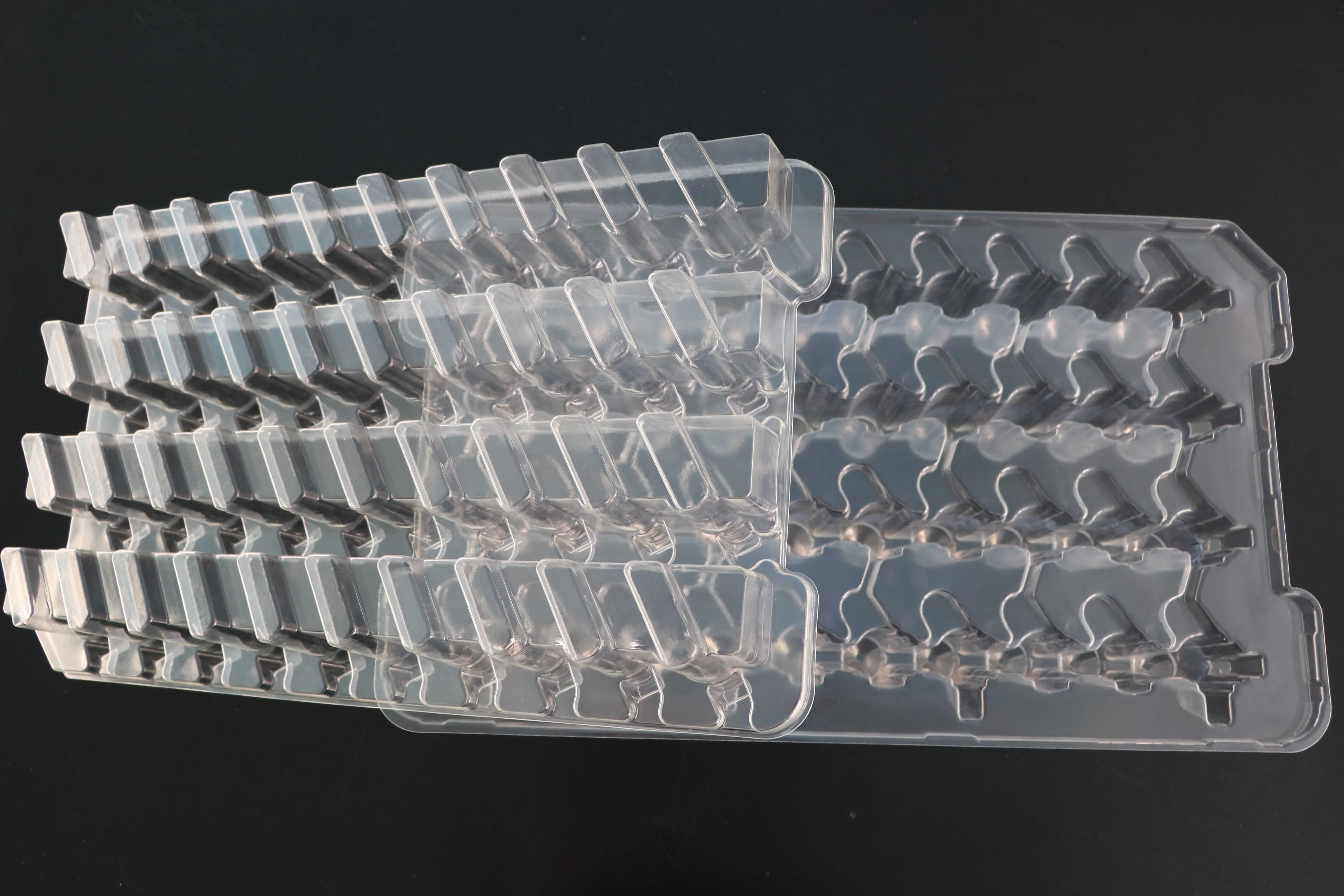 汽(qi)車零(ling)部件(jian)吸塑(su)包裝(zhuang)