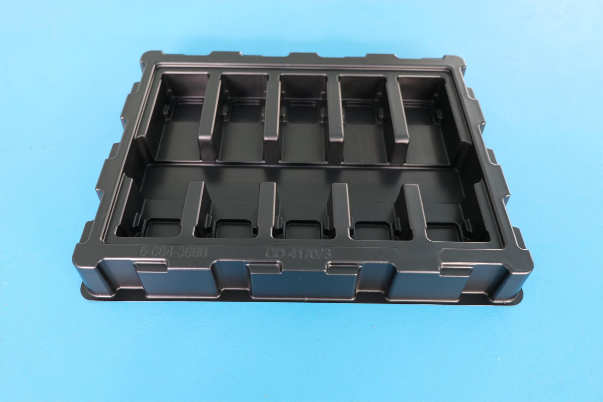 電(dian)子産(chan)品吸(xi)塑包(bao)裝